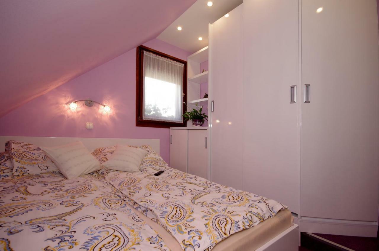 Matyas Apartmanhaz ギュラ エクステリア 写真