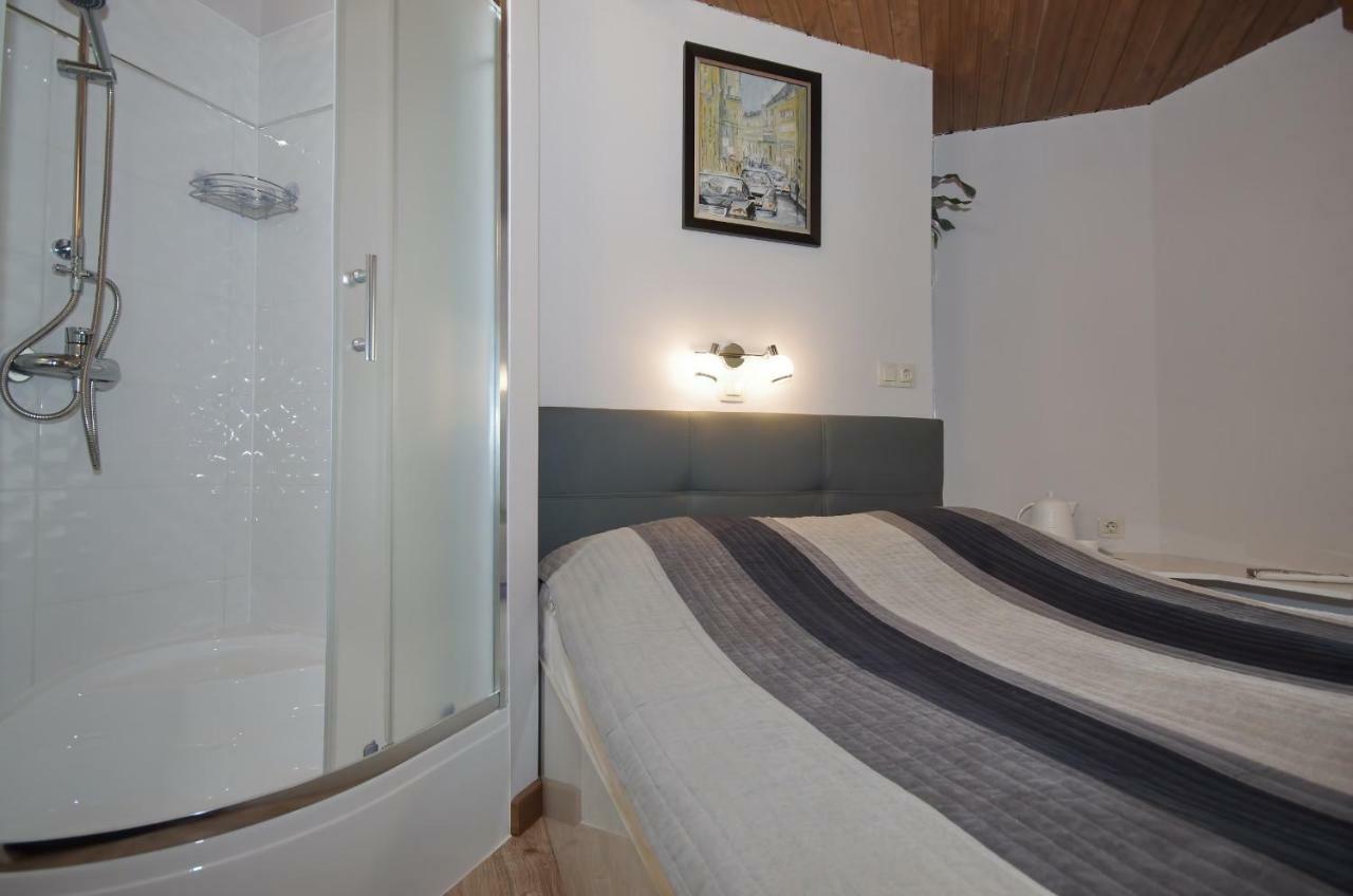 Matyas Apartmanhaz ギュラ エクステリア 写真